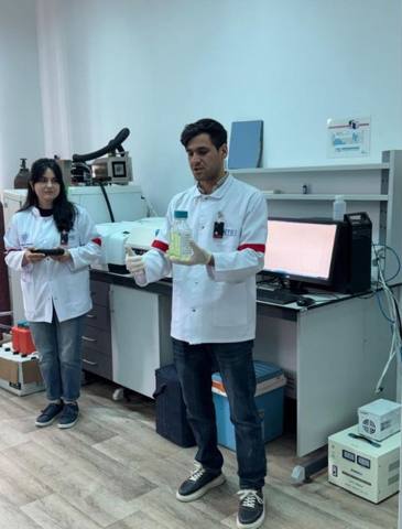Hands-on laboratory demonstration for Summer School students